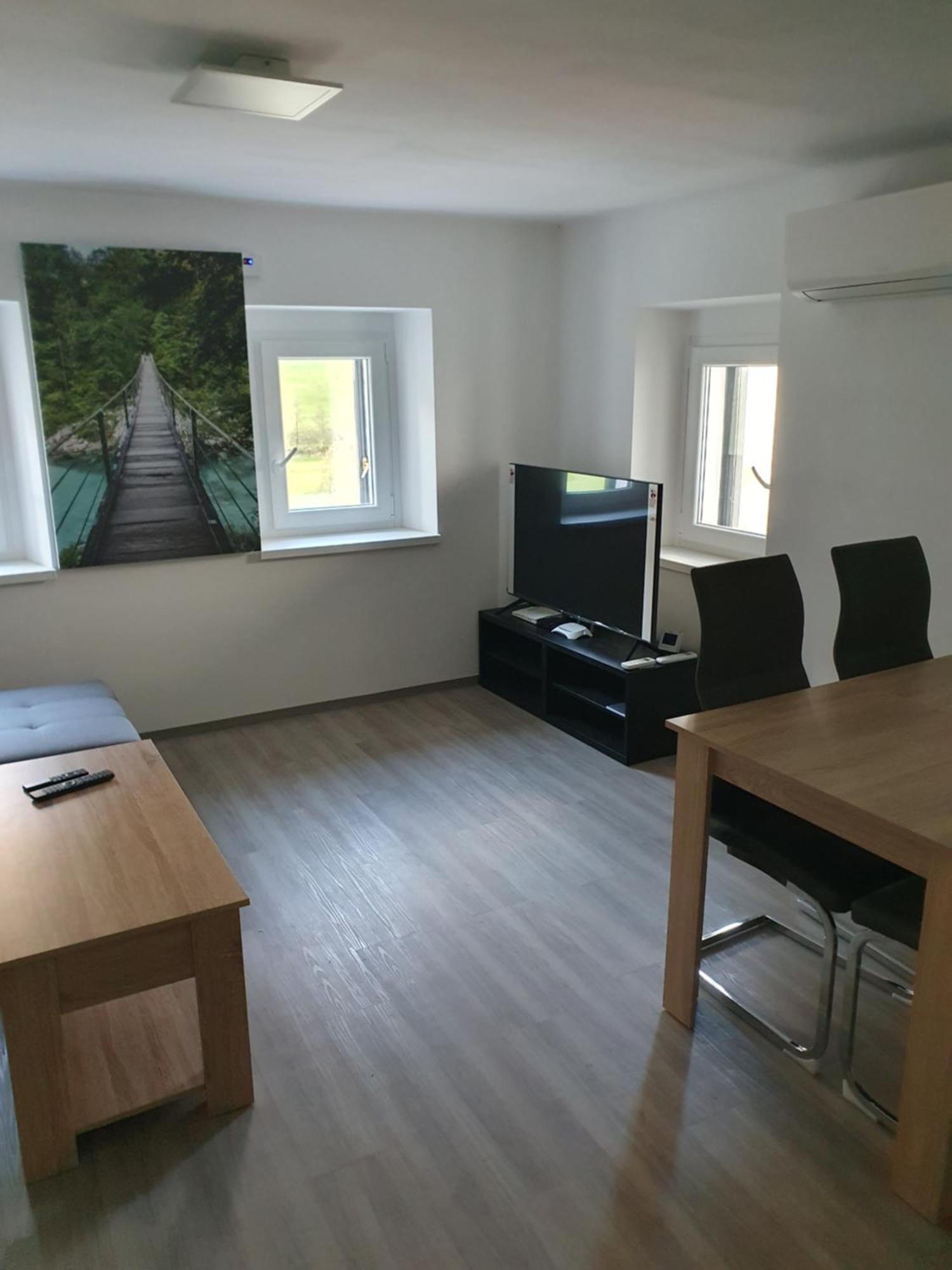 Apartment Ledince Most na Soči Buitenkant foto